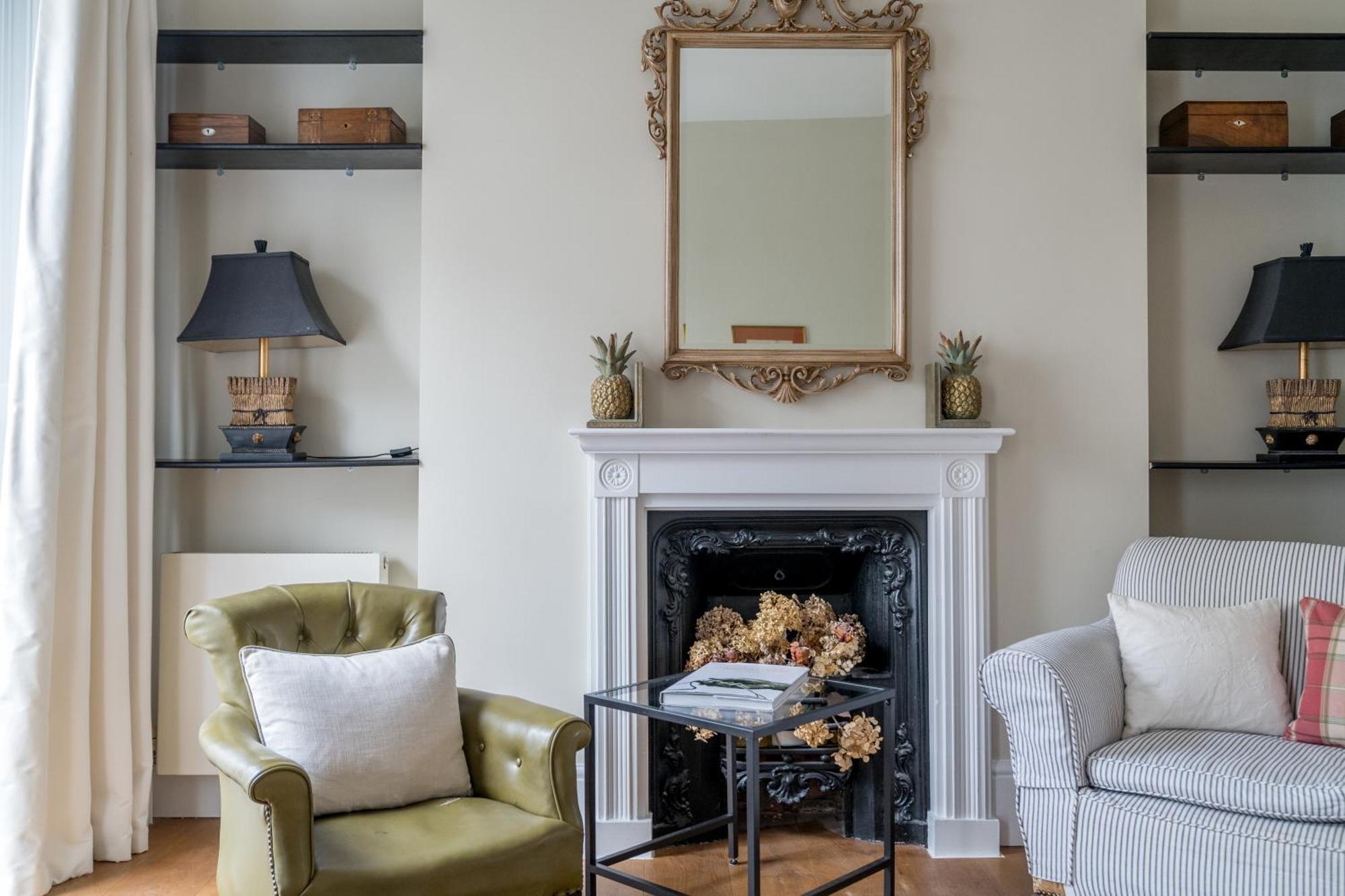 Apartament Spacious Flat Near Victoria And Warwick Square *
